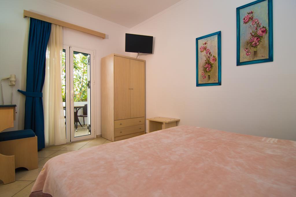 Manto Appartement Paleóchora